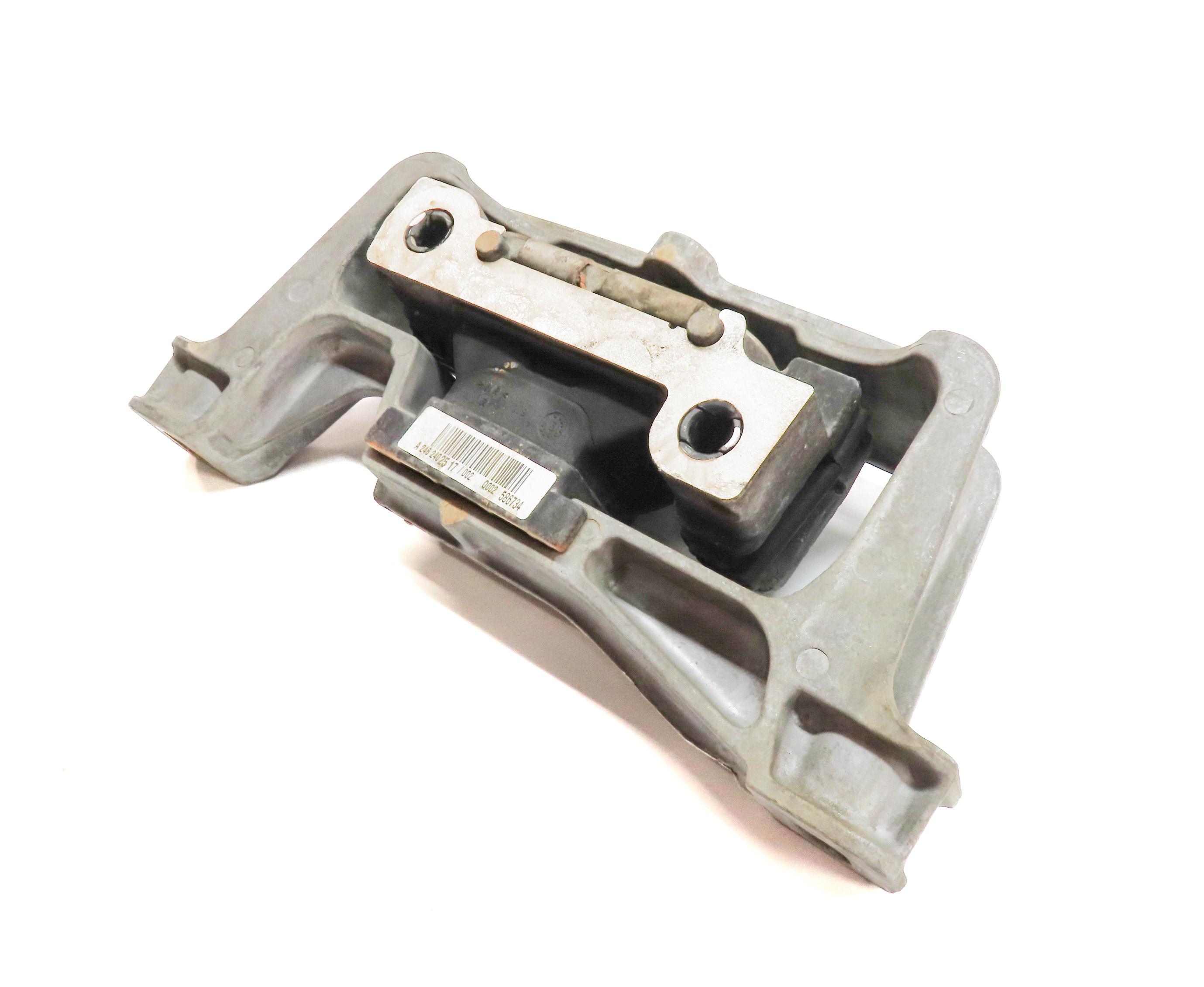 2014 MERCEDES CLA250 (C117) 2.0L (M270) RIGHT ENGINE MOTOR SUPPORT MOUNT — exact item pictured